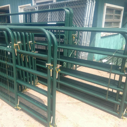 Farm SuppliesGreen farm gates