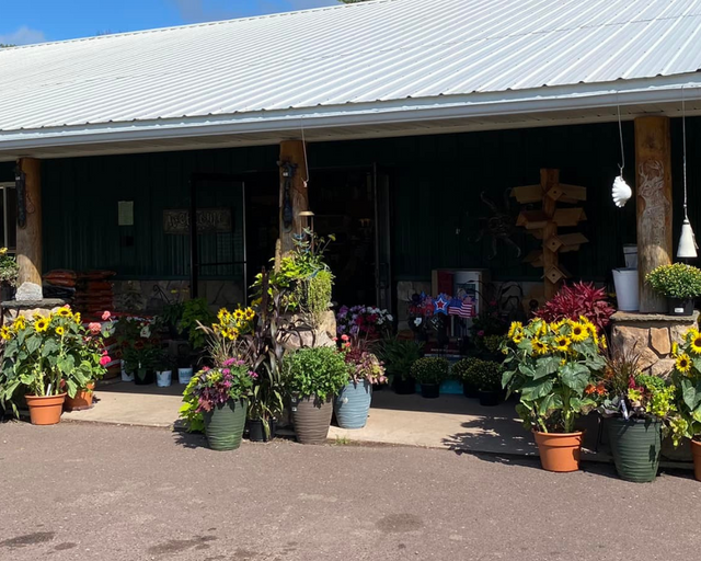 Stoffel's Country Store store front